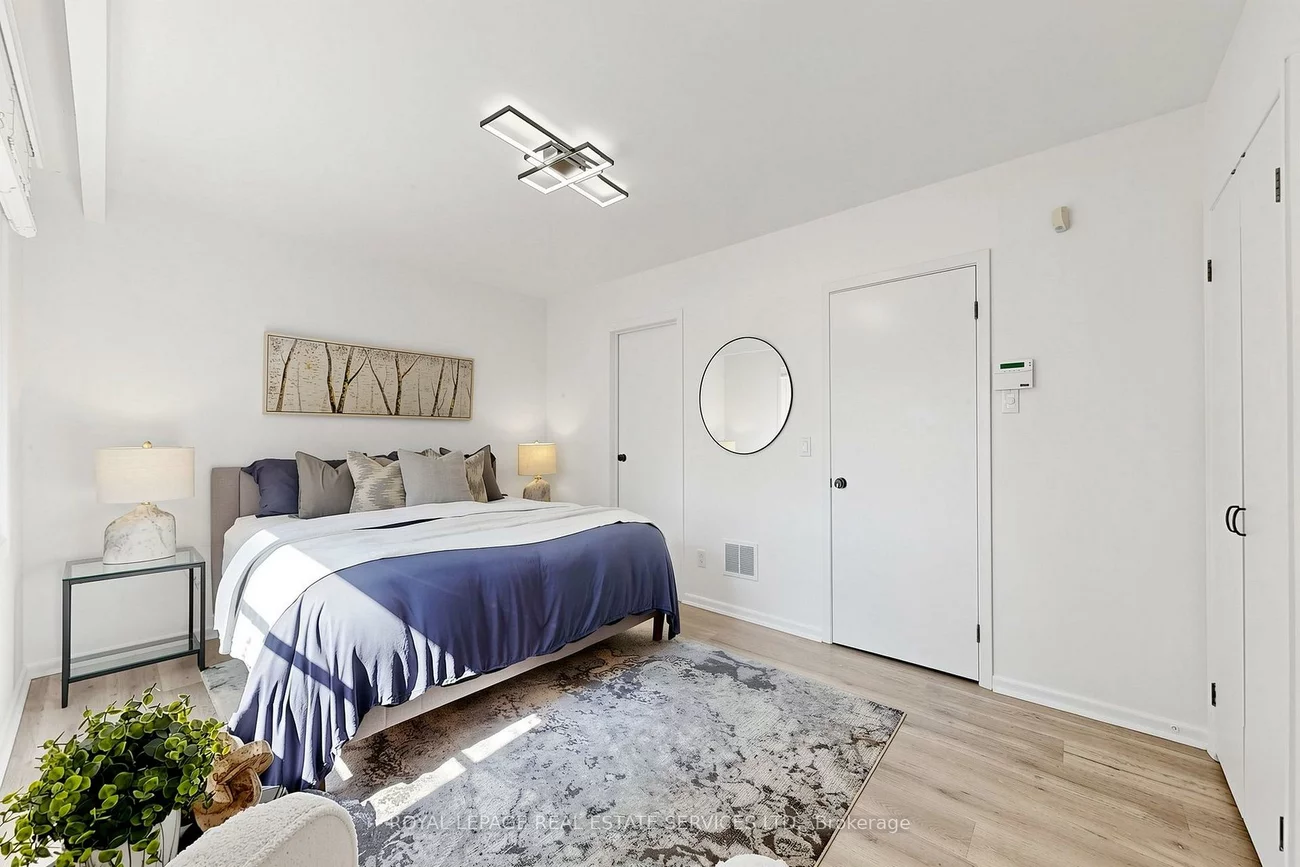 45, HOPPERTON, St. Andrew-Windfields, Toronto