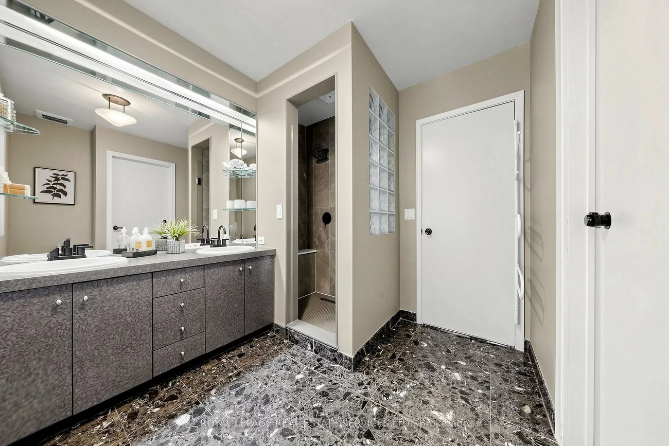 45, HOPPERTON, St. Andrew-Windfields, Toronto