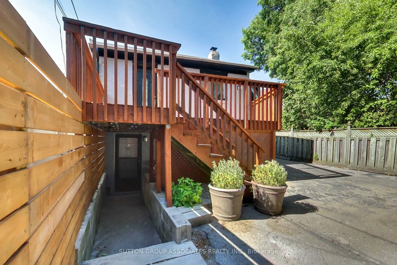 175, Earlsdale, Oakwood Village, Toronto