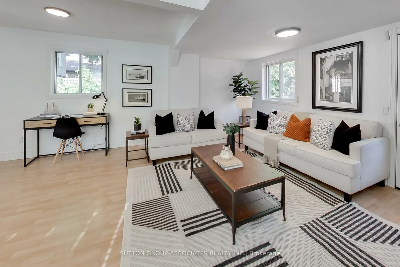 175, Earlsdale, Oakwood Village, Toronto