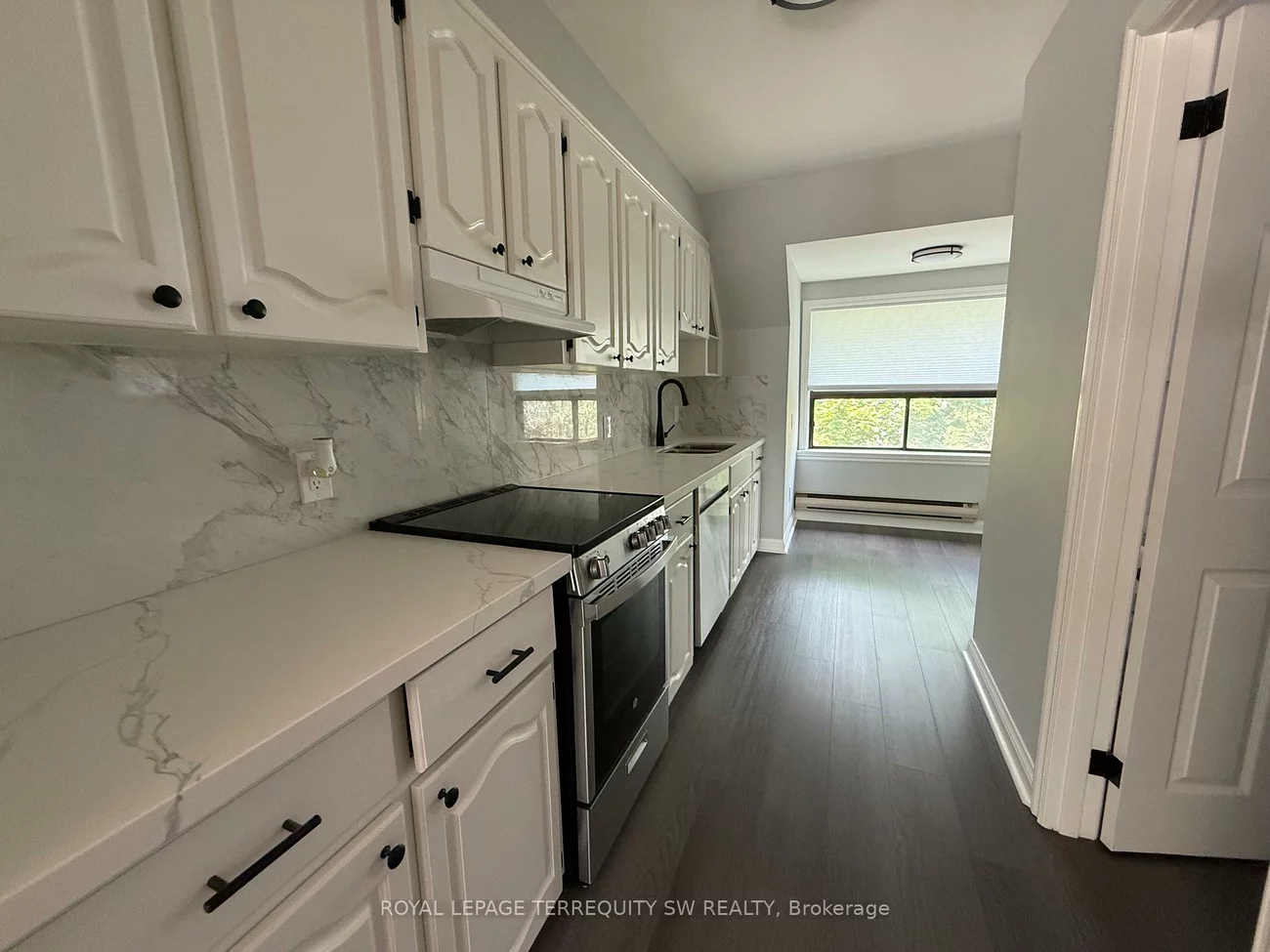 29, Winchester, Cabbagetown-South St. James Town, Toronto