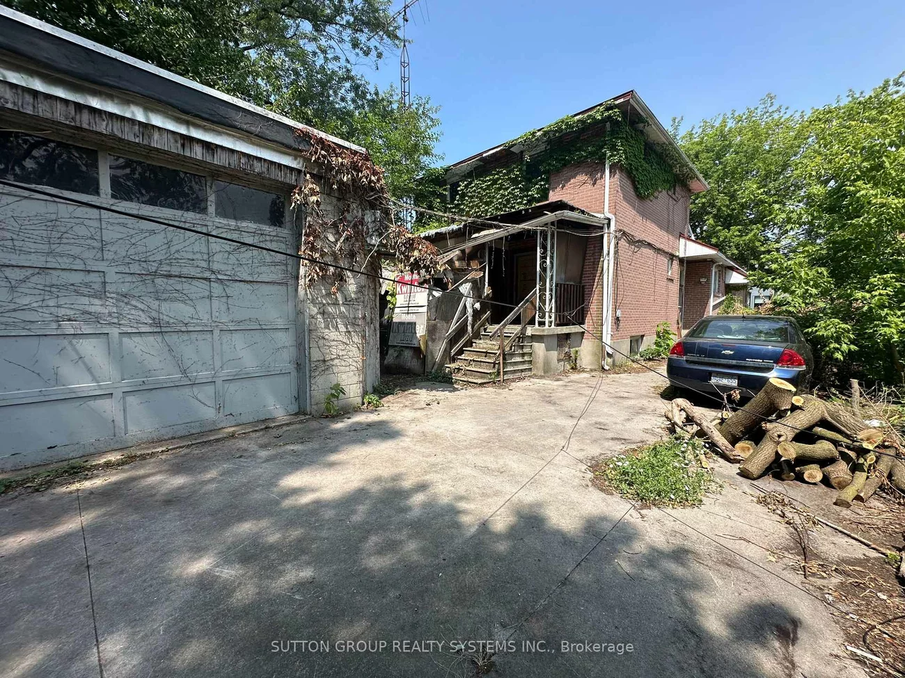 89, Reiner, Clanton Park, Toronto