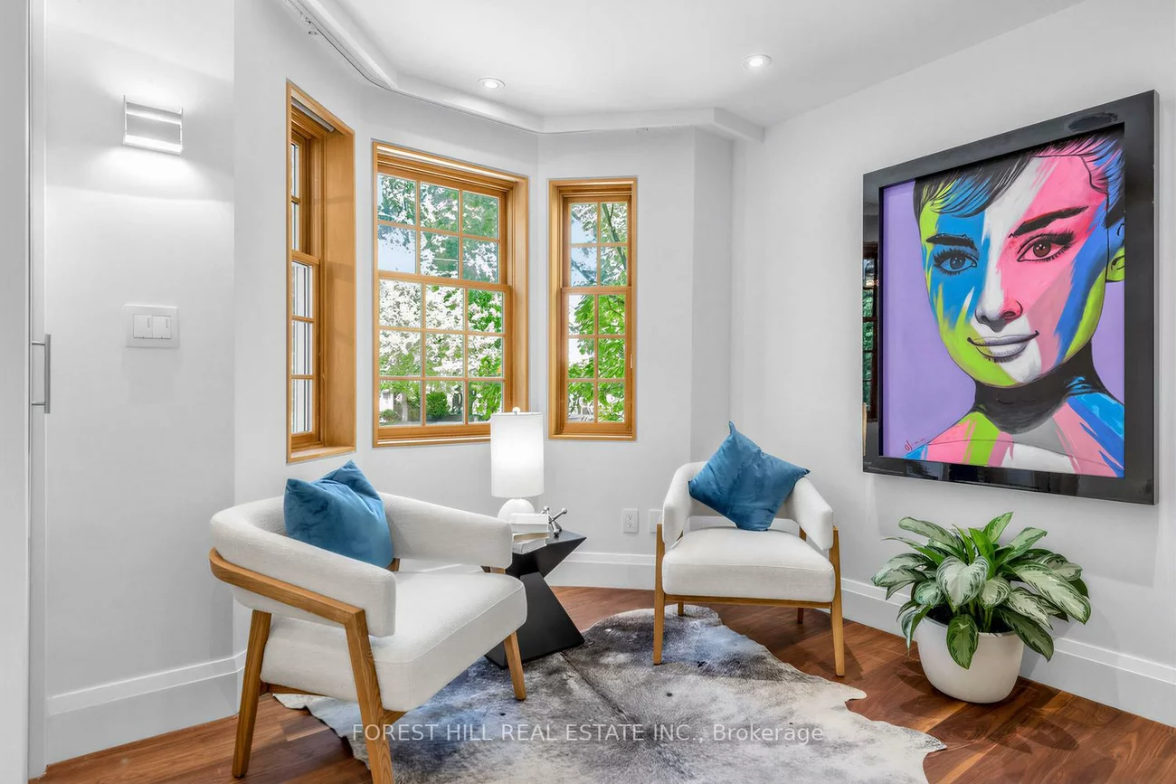 309, Lonsdale, Casa Loma, Toronto