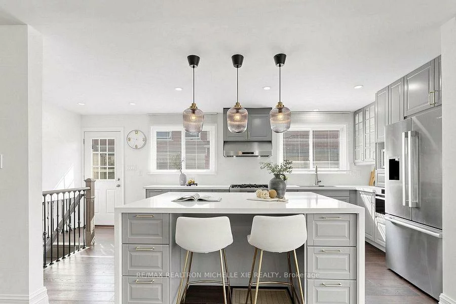 8, Meadowglade, Henry Farm, Toronto