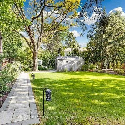 8, Meadowglade, Henry Farm, Toronto