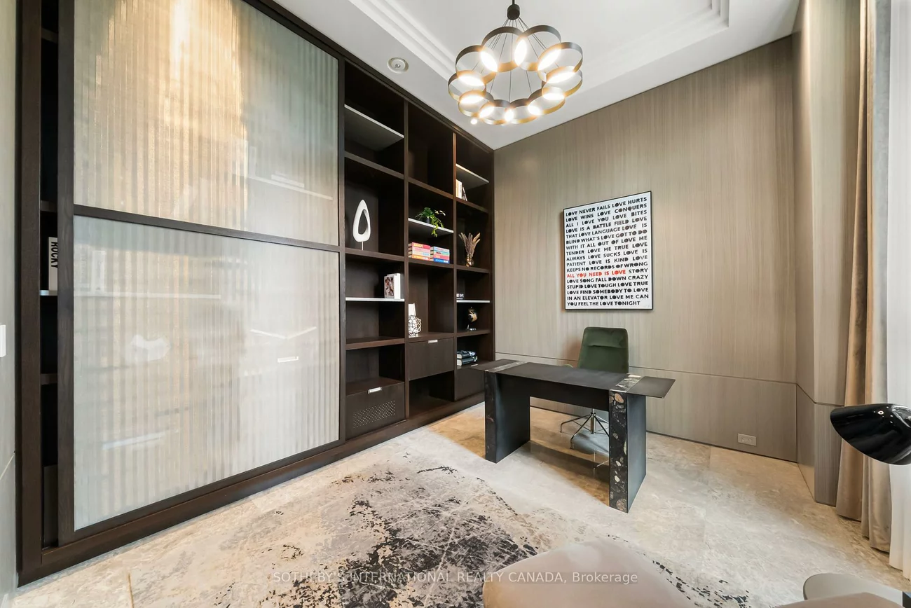 106, Glenayr, Forest Hill South, Toronto