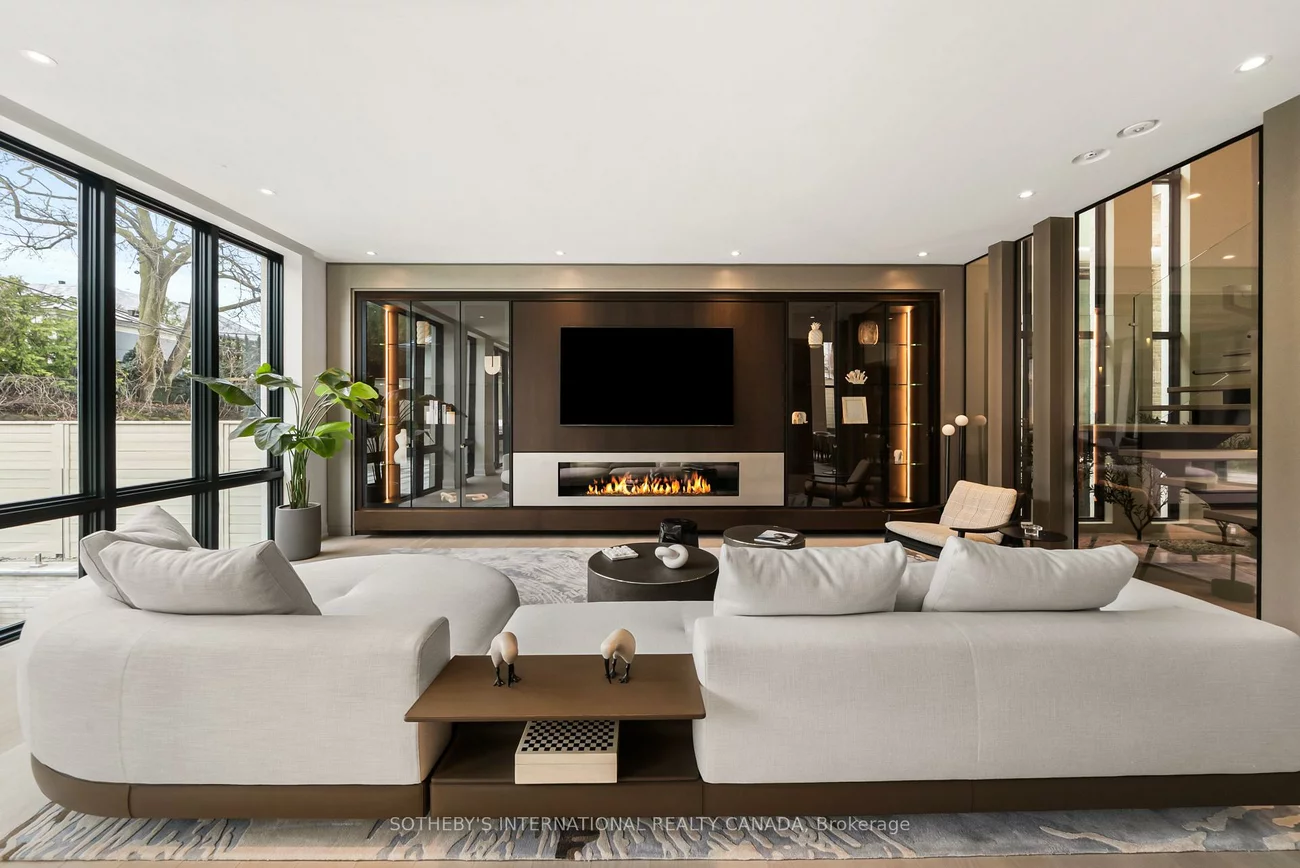 106, Glenayr, Forest Hill South, Toronto