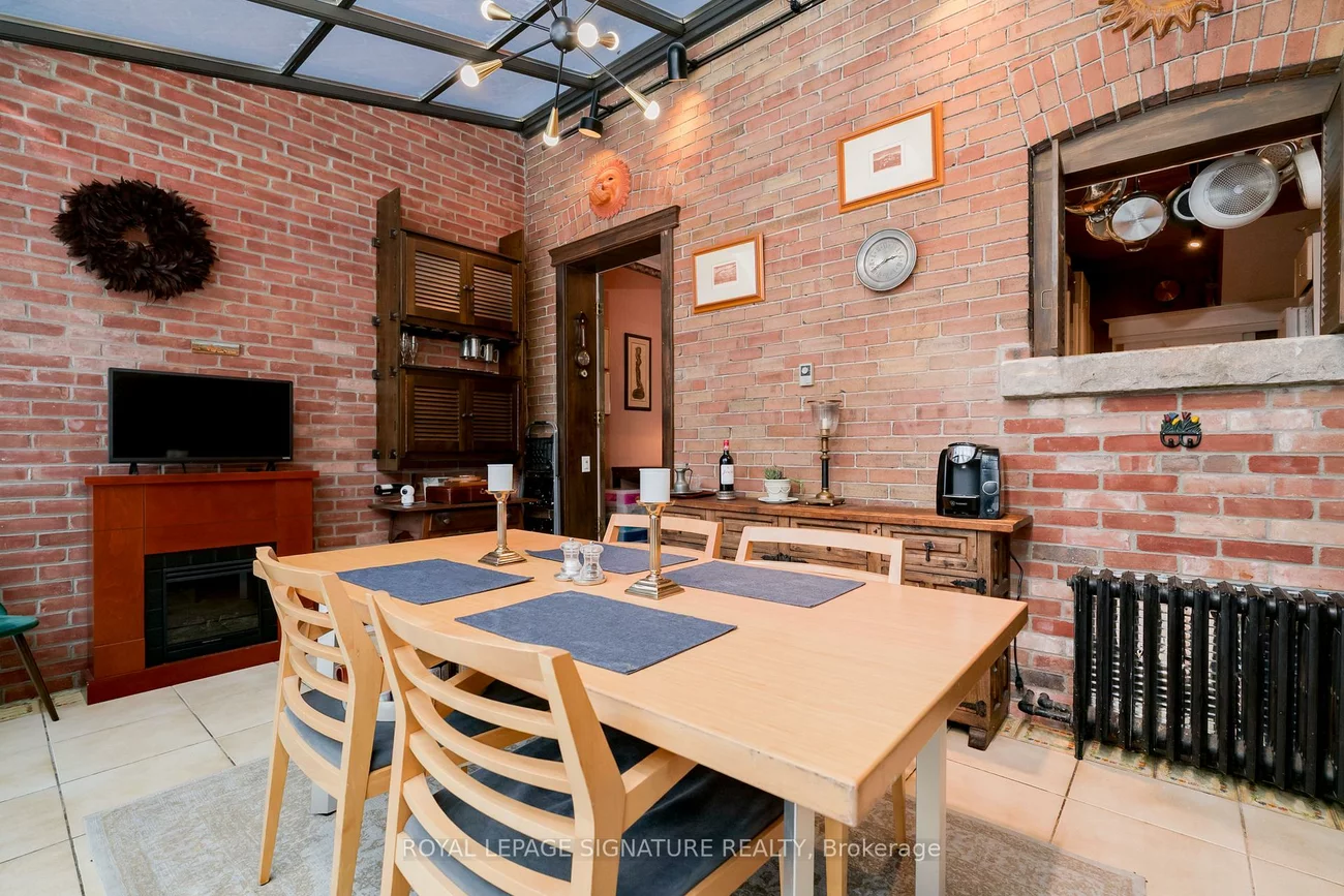 1089, Mt Pleasant, Mount Pleasant East, Toronto