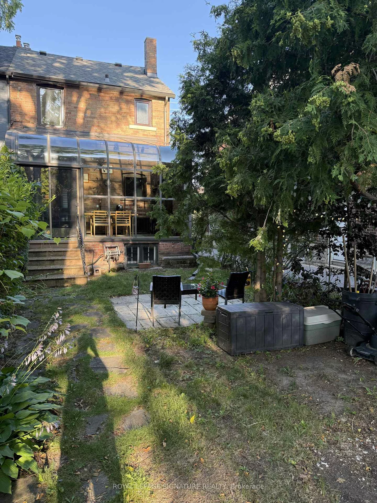 1089, Mt Pleasant, Mount Pleasant East, Toronto