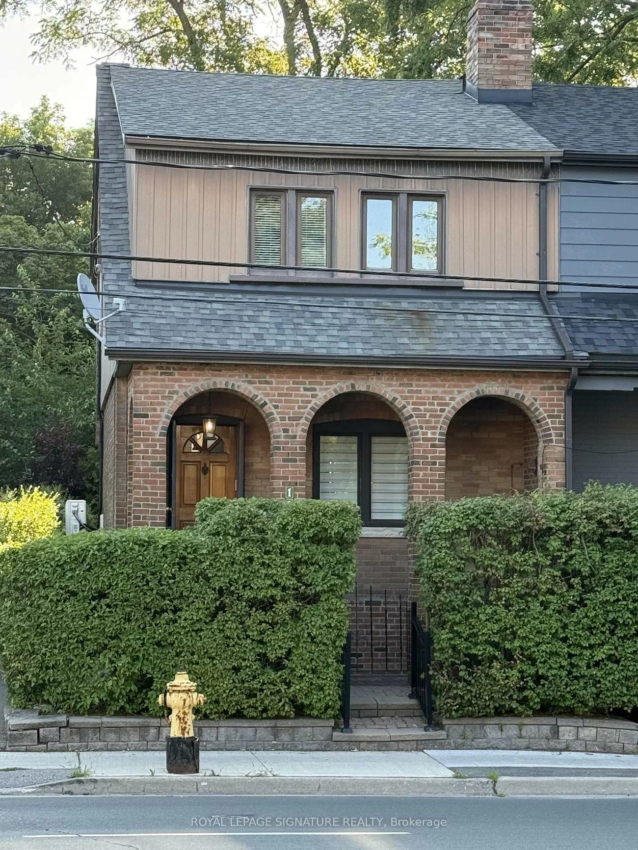 1089, Mt Pleasant, Mount Pleasant East, Toronto