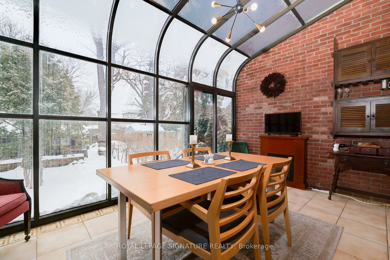 1089, Mt Pleasant, Mount Pleasant East, Toronto
