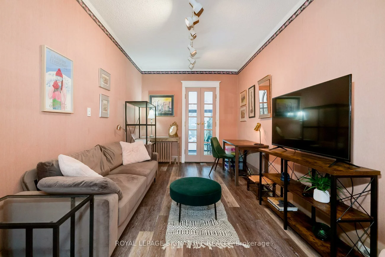 1089, Mt Pleasant, Mount Pleasant East, Toronto