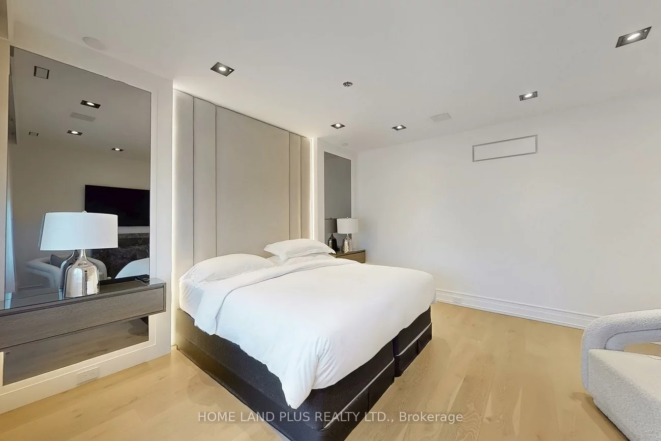 127, Ridley, Bedford Park-Nortown, Toronto