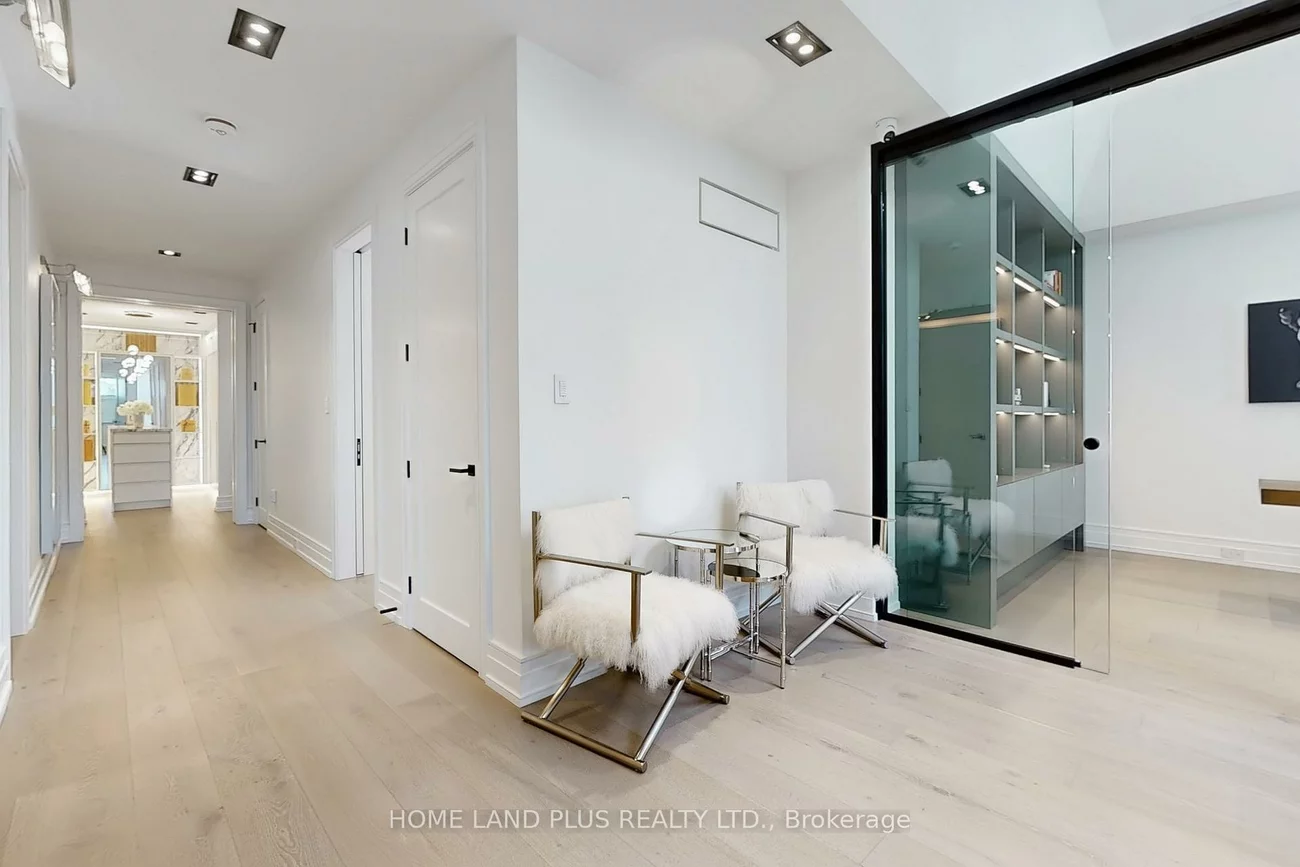 127, Ridley, Bedford Park-Nortown, Toronto