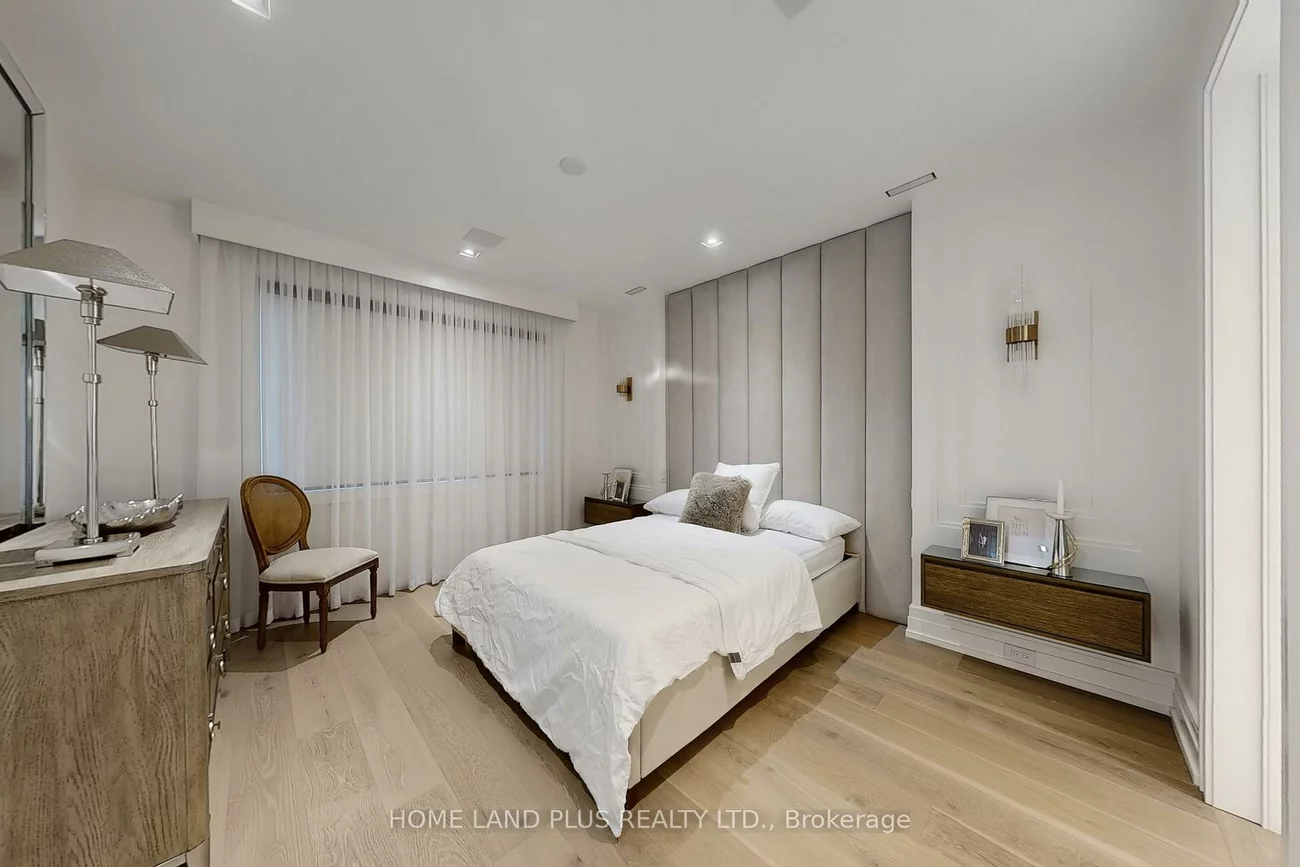 127, Ridley, Bedford Park-Nortown, Toronto
