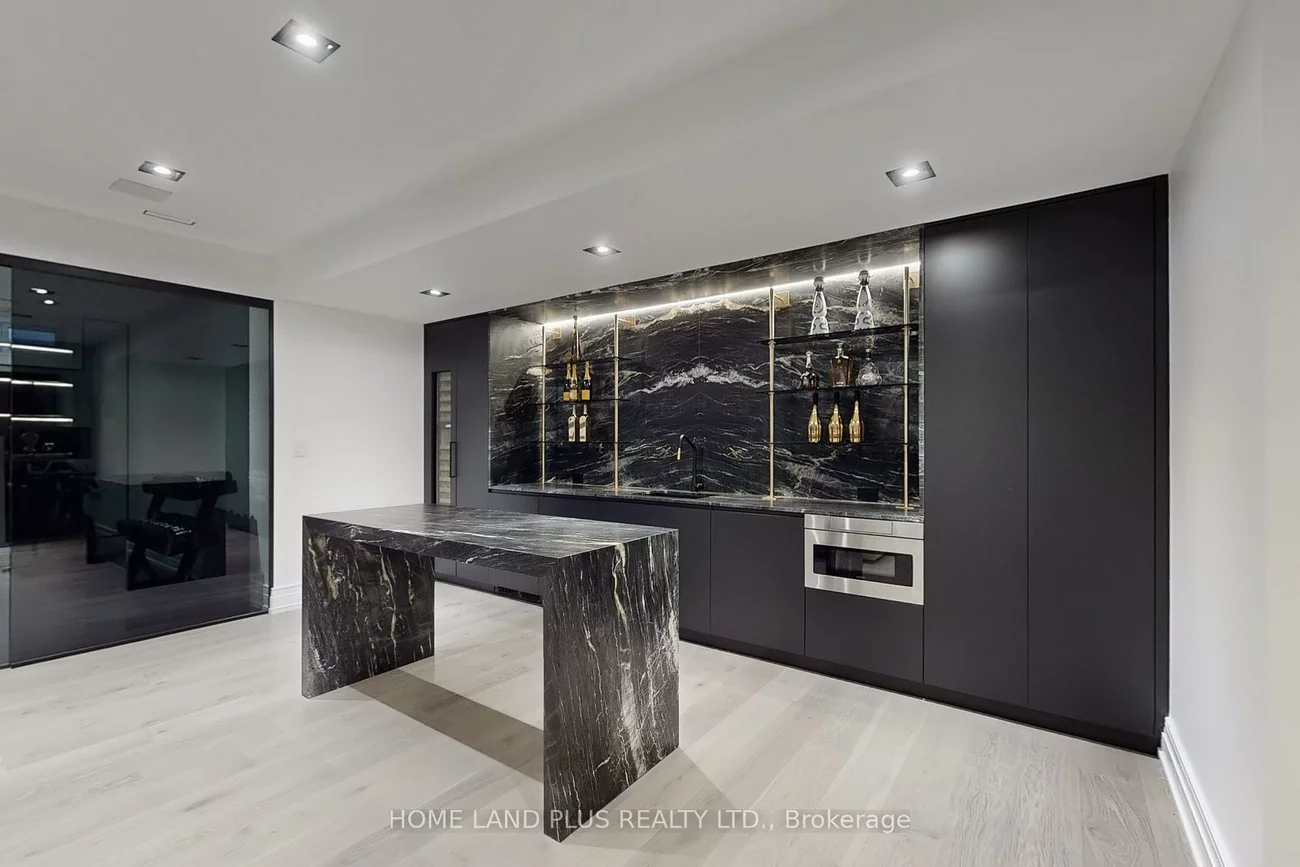 127, Ridley, Bedford Park-Nortown, Toronto