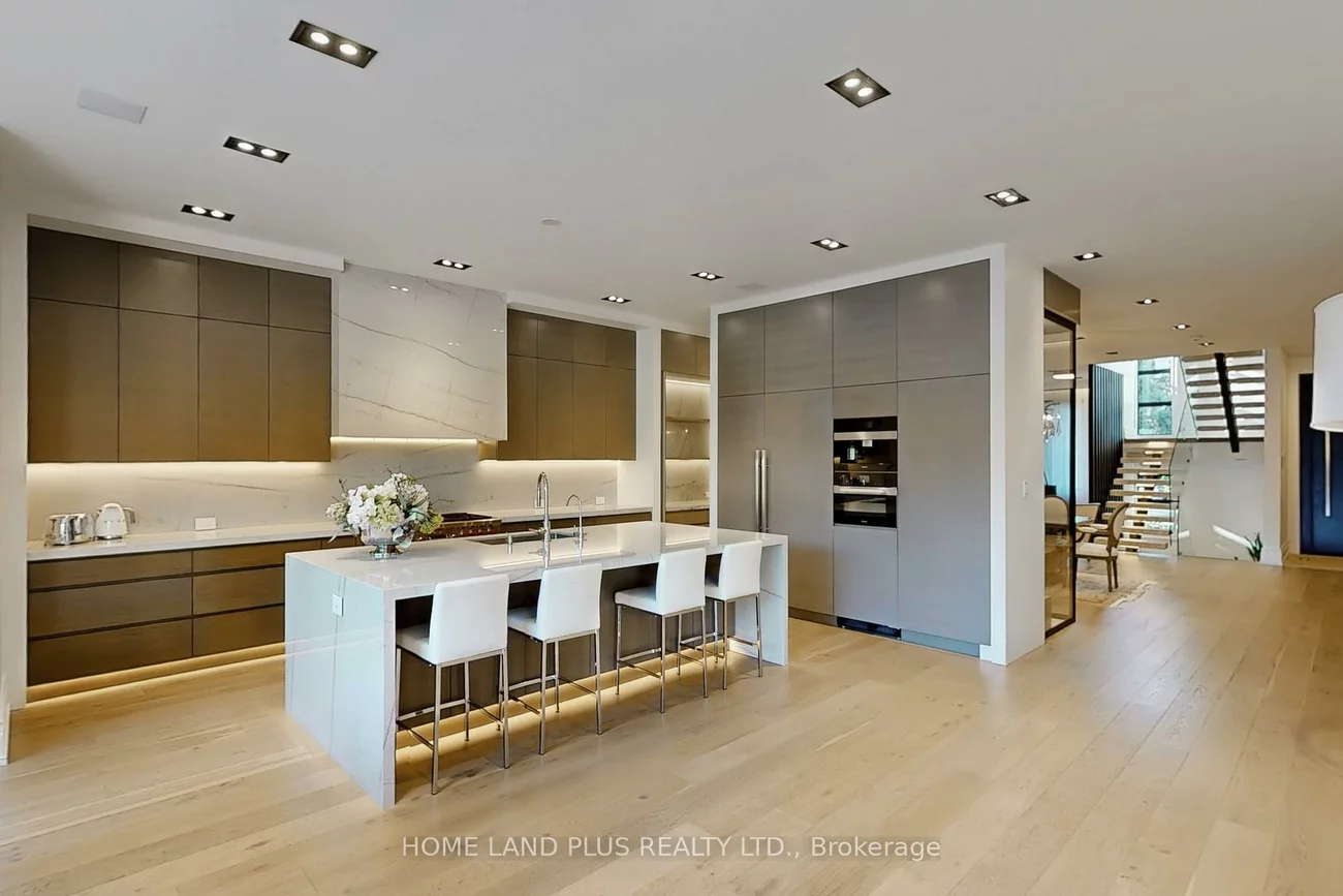 127, Ridley, Bedford Park-Nortown, Toronto
