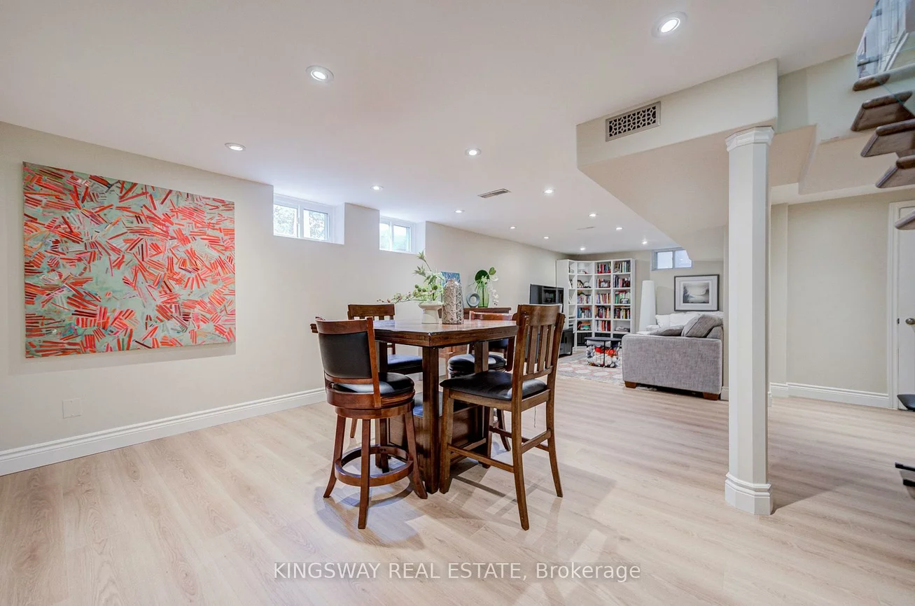 20, Wigmore, Victoria Village, Toronto