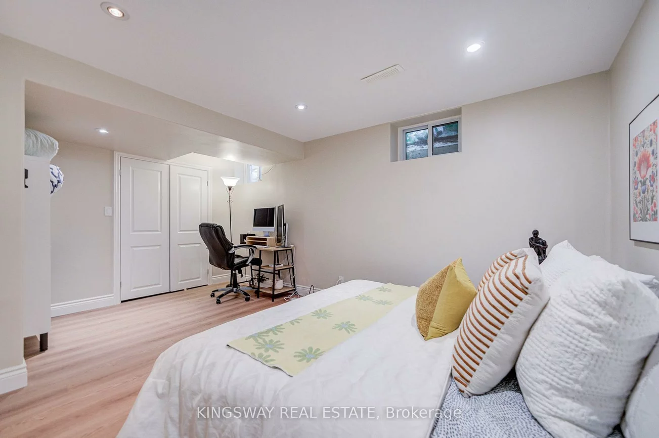 20, Wigmore, Victoria Village, Toronto