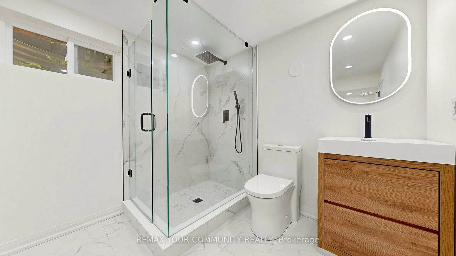 48, Crossbow, Pleasant View, Toronto