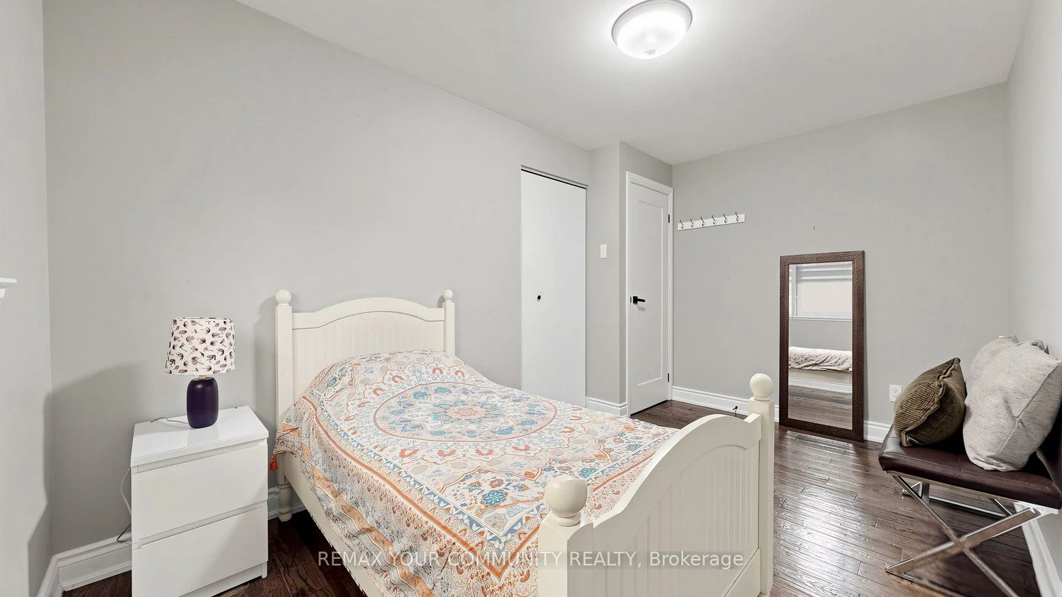 48, Crossbow, Pleasant View, Toronto