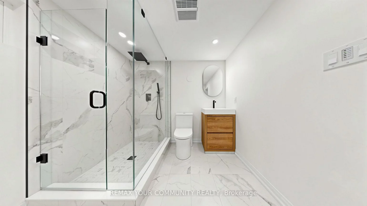 48, Crossbow, Pleasant View, Toronto