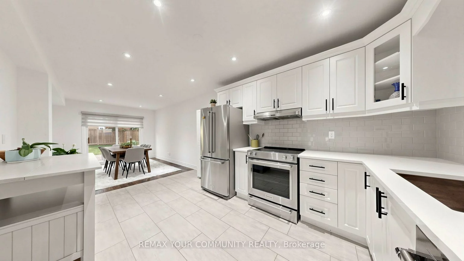 48, Crossbow, Pleasant View, Toronto
