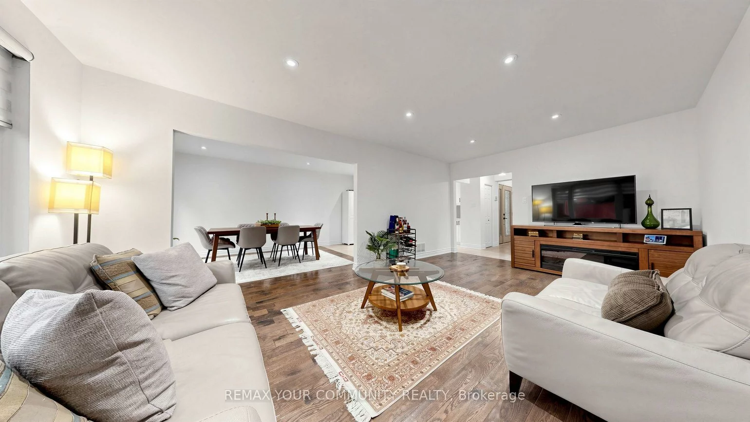48, Crossbow, Pleasant View, Toronto