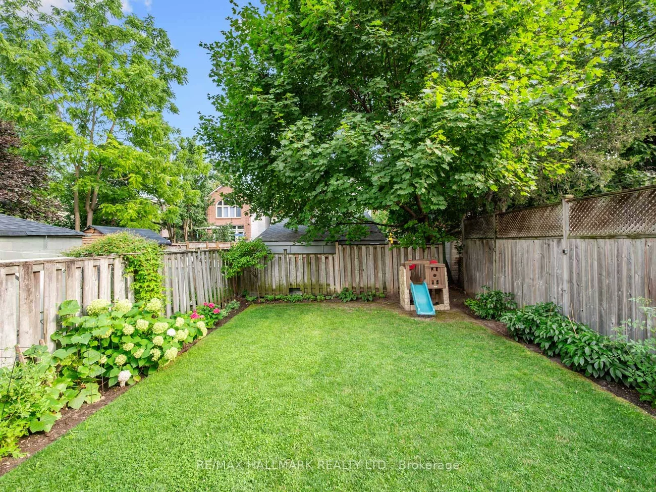 39, Glenforest, Lawrence Park North, Toronto