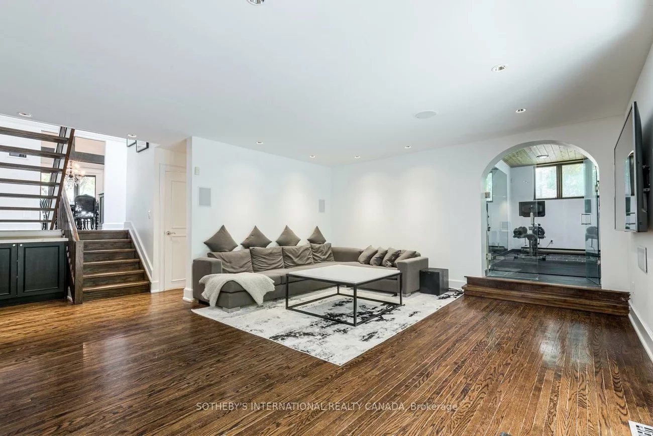 21, Denver, Henry Farm, Toronto