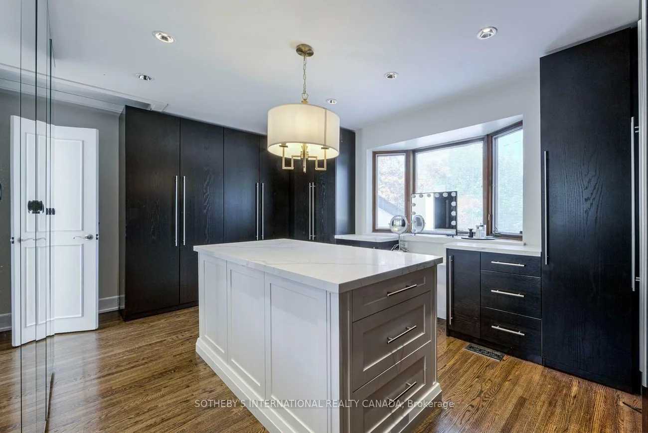 21, Denver, Henry Farm, Toronto