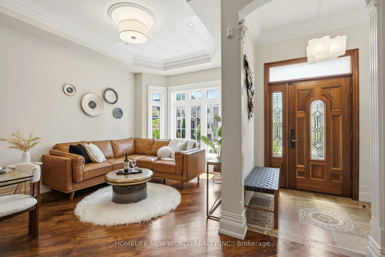 412, Deloraine, Bedford Park-Nortown, Toronto
