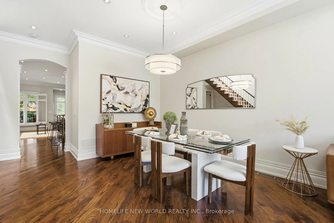 412, Deloraine, Bedford Park-Nortown, Toronto