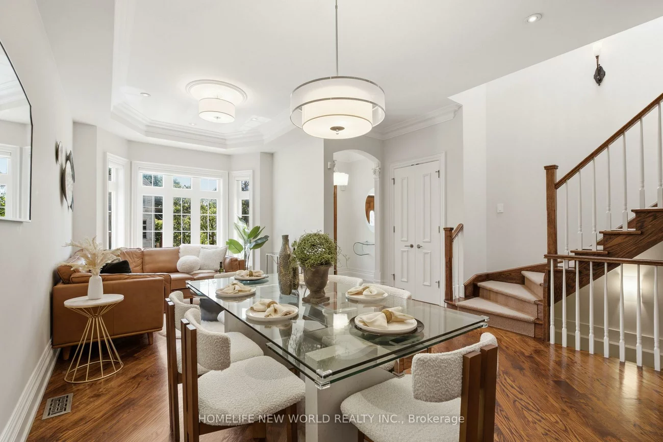 412, Deloraine, Bedford Park-Nortown, Toronto