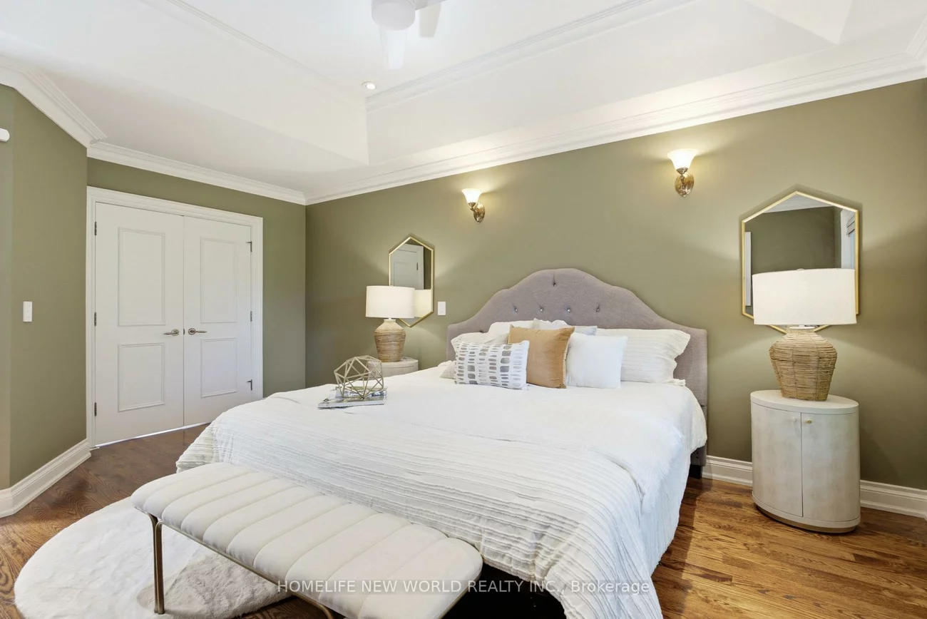 412, Deloraine, Bedford Park-Nortown, Toronto