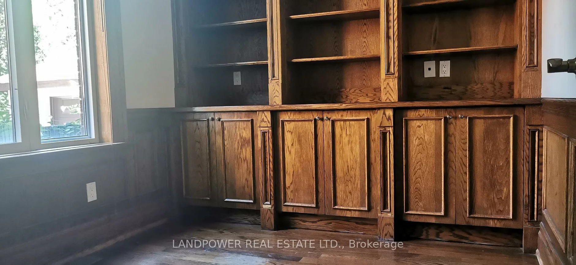33, Bevdale, Willowdale West, Toronto