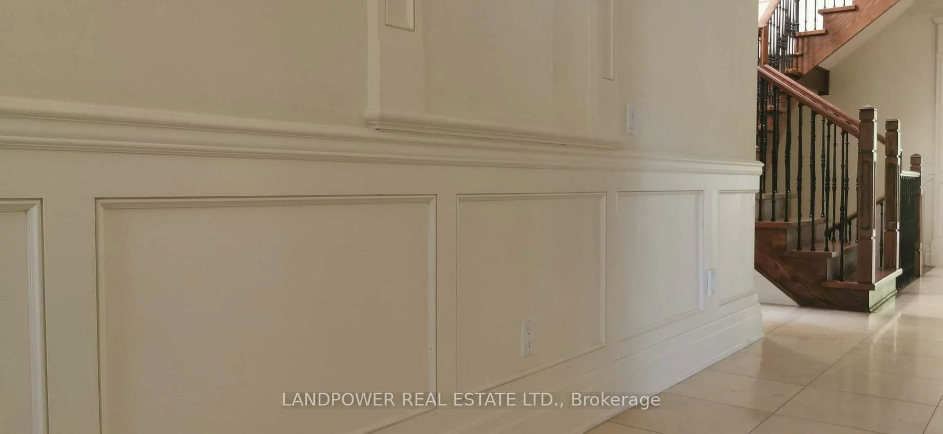 33, Bevdale, Willowdale West, Toronto