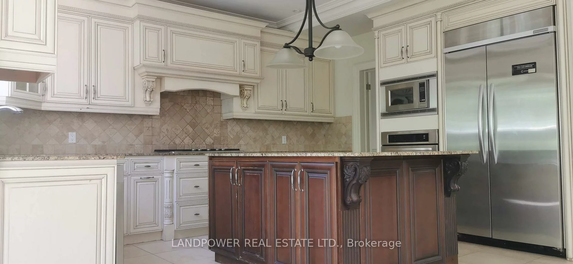 33, Bevdale, Willowdale West, Toronto