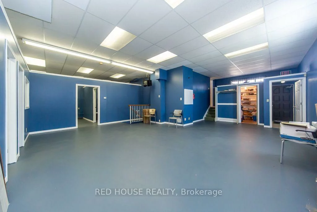 658, Vaughan, Oakwood Village, Toronto
