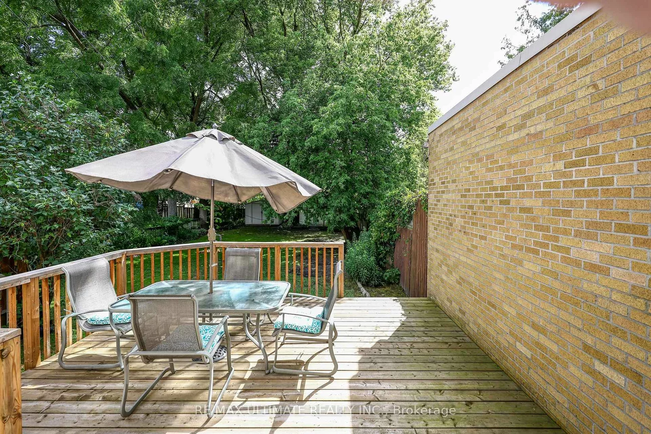 29, Falcon, Mount Pleasant East, Toronto