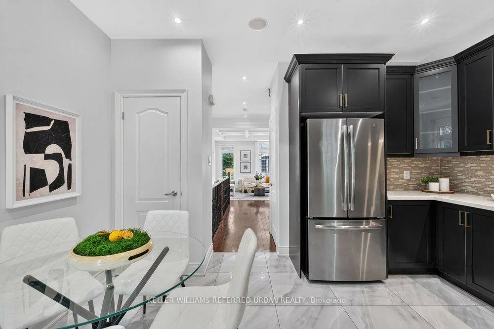 233, Finch, Willowdale East, Toronto