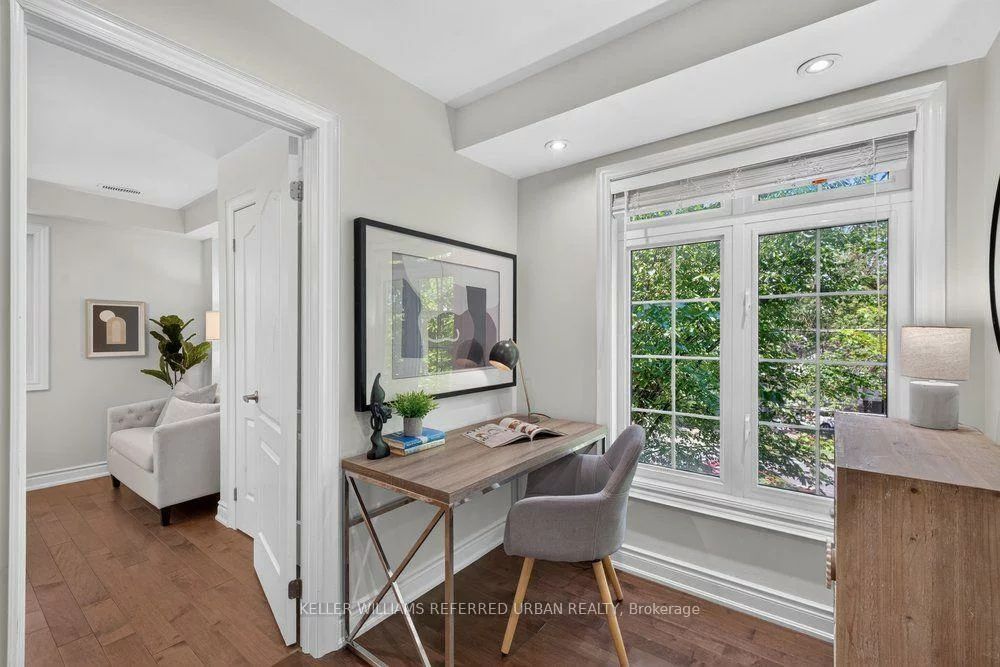 233, Finch, Willowdale East, Toronto