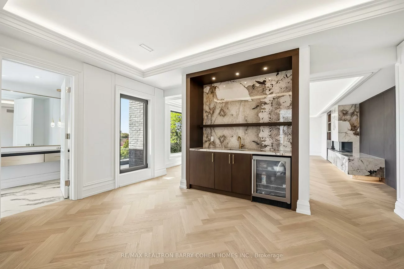 27, Penwood, Banbury-Don Mills, Toronto