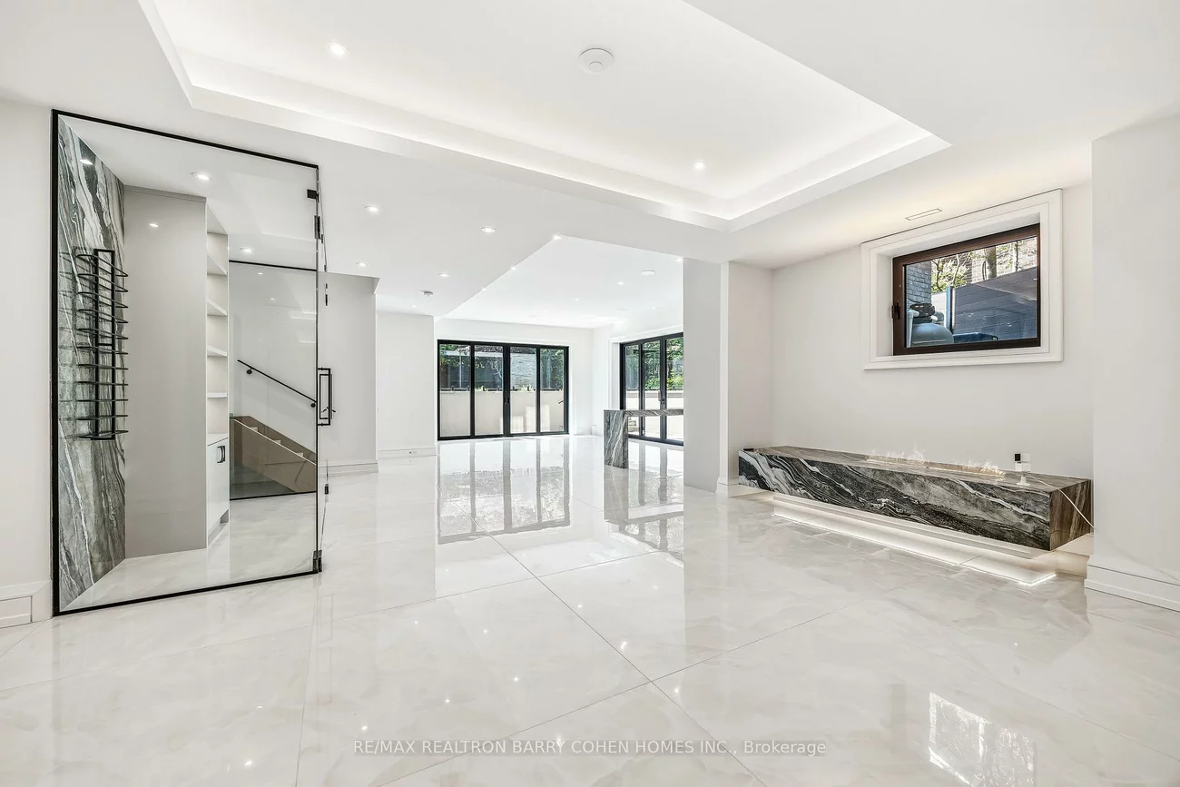 27, Penwood, Banbury-Don Mills, Toronto