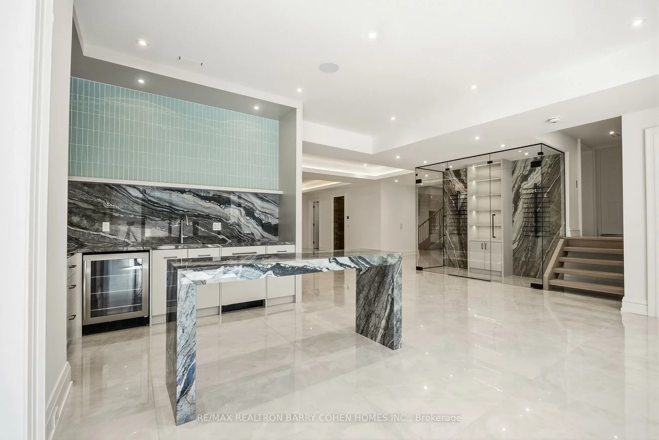 27, Penwood, Banbury-Don Mills, Toronto