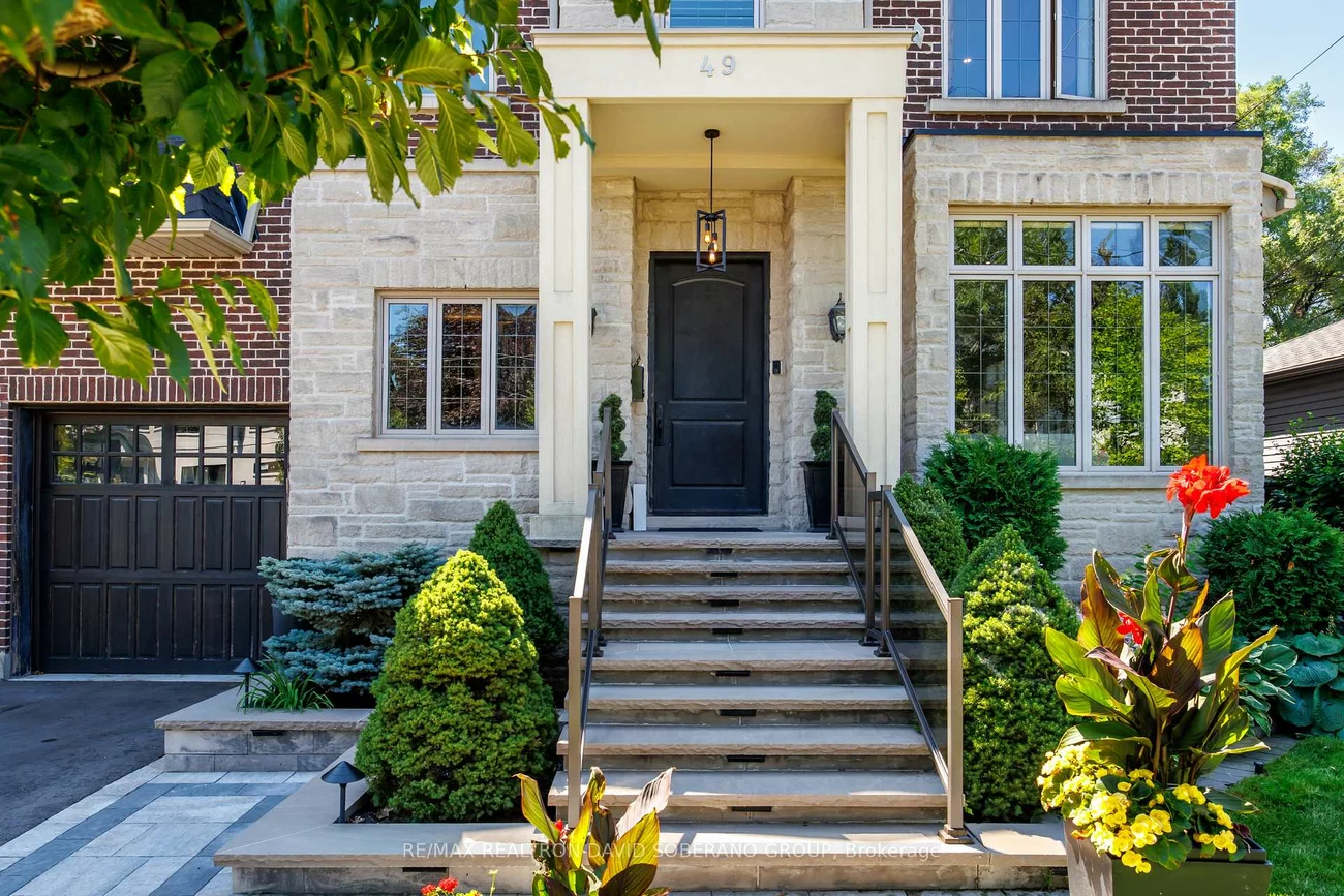 49, Verwood, Clanton Park, Toronto