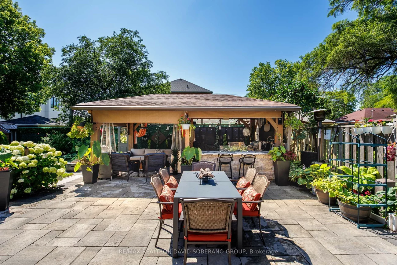 49, Verwood, Clanton Park, Toronto