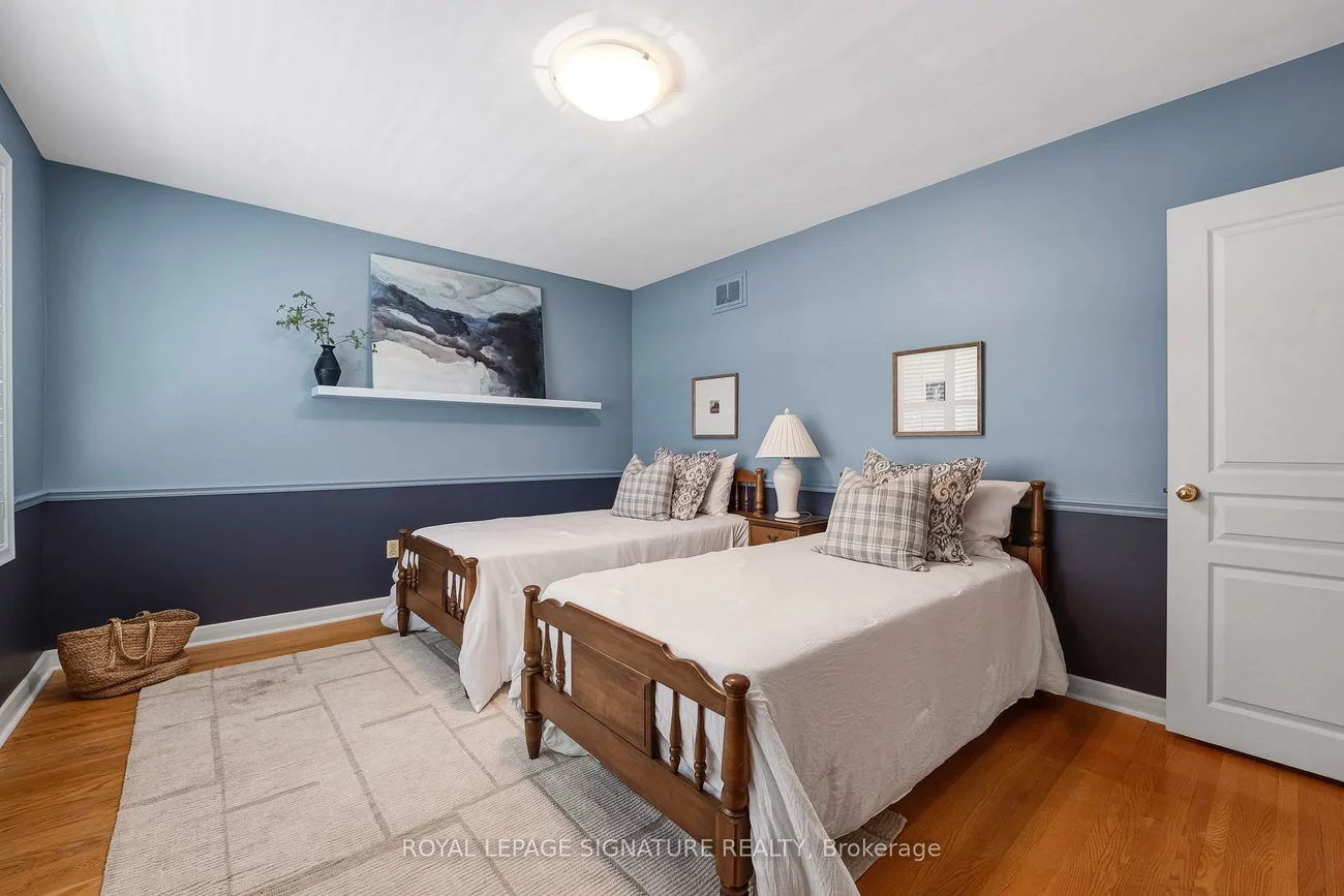 122, Fenn, St. Andrew-Windfields, Toronto