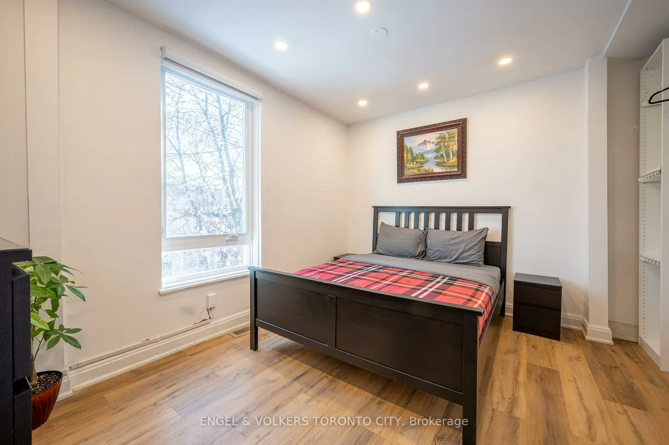 298, Seaton, Cabbagetown-South St. James Town, Toronto
