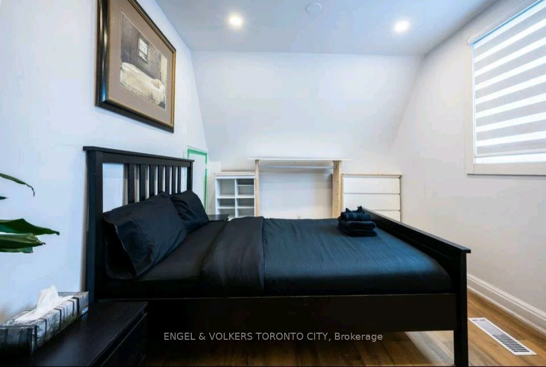 298, Seaton, Cabbagetown-South St. James Town, Toronto